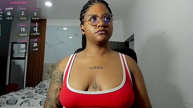 ZahraRose online show from 04.26.26