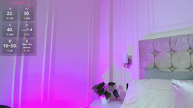 JasmineRoss 1 online show from 11.25.25