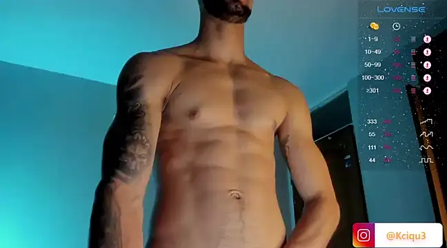 Snapshot of K_cique chatting on 02.14.25 K cique online show from 02.14.25