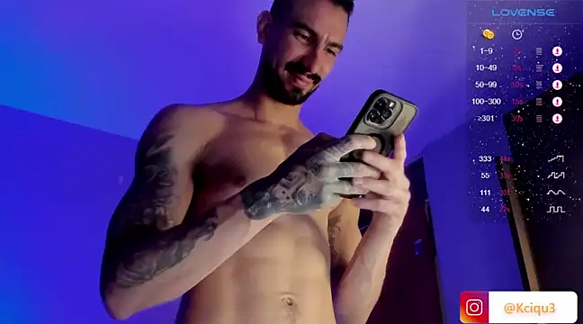 Snapshot of K_cique chatting on 02.16.25 K cique online show from 02.16.25