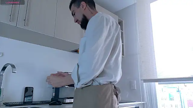 Snapshot of K_cique chatting on 09.08.25 K cique online show from 09.08.25