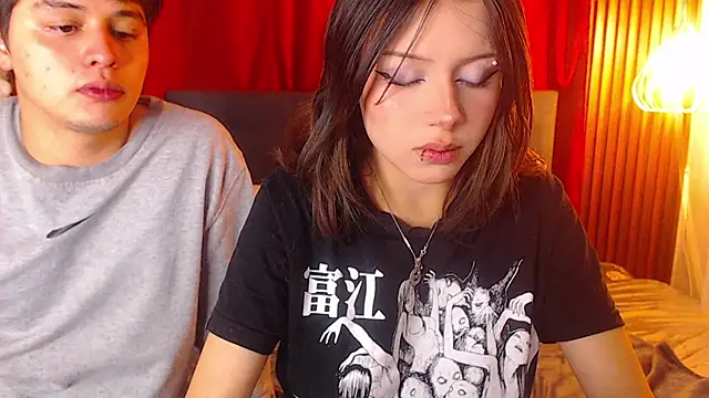 fyreandfox  online show from 09.08.25