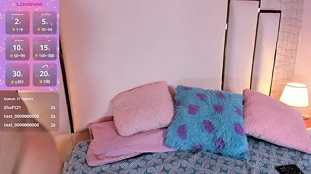 hillary uckerman  online show from 02.26.25