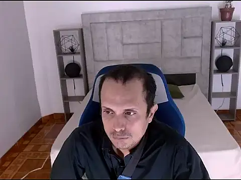 Snapshot of JhonTorres018 chatting on 03.07.26 JhonTorres018 online show from 03.07.26