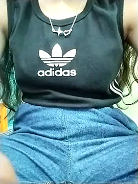 Snapshot of Aaradhna-hoy chatting on 03.02.25 Aaradhna-hoy online show from 03.02.25