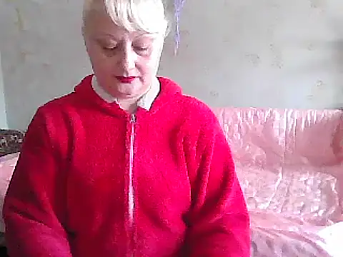 Snapshot of NikolinaBounty chatting on 02.23.25 NikolinaBounty online show from 02.23.25
