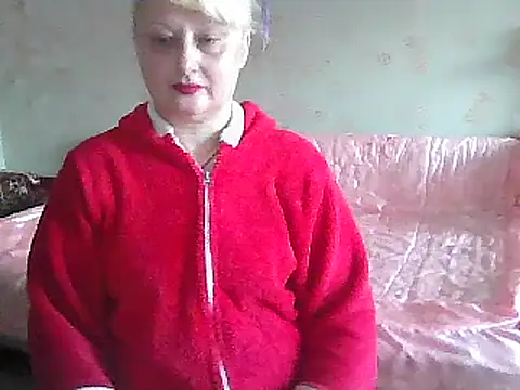 Snapshot of NikolinaBounty chatting on 03.06.25 NikolinaBounty online show from 03.06.25
