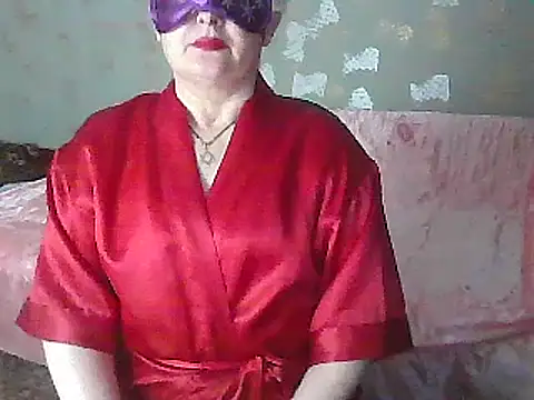 Snapshot of NikolinaBounty chatting on 03.12.25 NikolinaBounty online show from 03.12.25