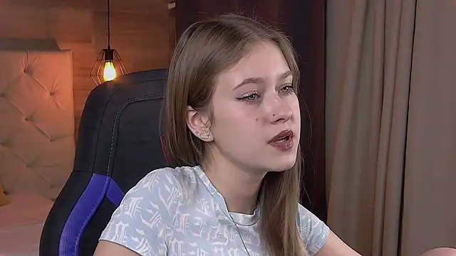 EveMundie online show from 02.28.25