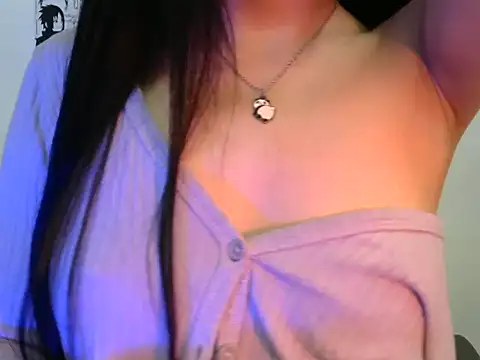 Snapshot of zoya2504 chatting on 10.27.25 zoya2504 online show from 10.27.25