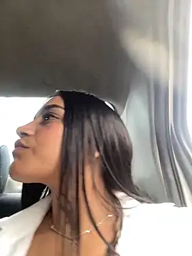 Emily sharlot online show from 11.14.25