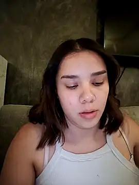 EmmaSulivan online show from 12.04.25