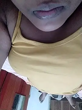 Snapshot of SLbeaty chatting on 04.03.26 SLbeaty online show from 04.03.26