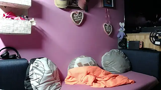 sexymelli18 online show from 04.21.26