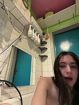 sexymelli18 online show from 04.25.26