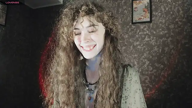 Snapshot of Dizer_clopy chatting on 11.07.25 Dizer clopy online show from 11.07.25