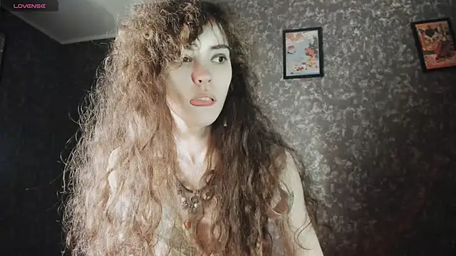 Snapshot of Dizer_clopy chatting on 11.08.25 Dizer clopy online show from 11.08.25