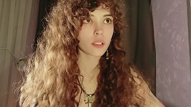 Snapshot of Dizer_clopy chatting on 11.22.25 Dizer clopy online show from 11.22.25