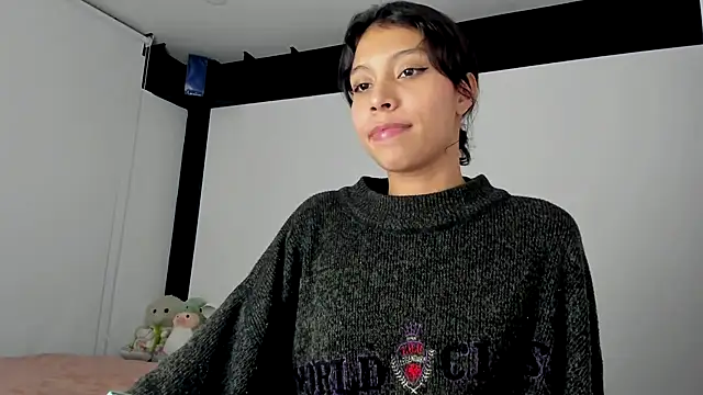 Snapshot of sweet_Amy0 chatting on 11.03.25 sweet Amy0 online show from 11.03.25