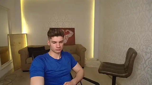 MaxKaiden online show from 03.14.25