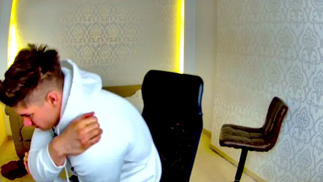 MaxKaiden online show from 02.24.26