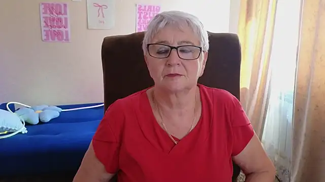 Sandra Snowflake online show from 06.12.26