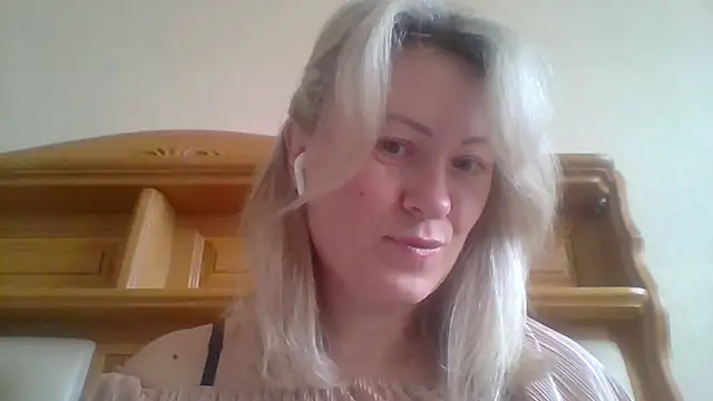 Mary888x online show from 02.17.25