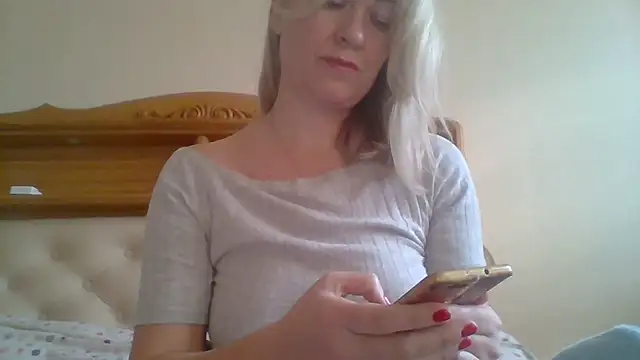 Mary888x online show from 02.24.25