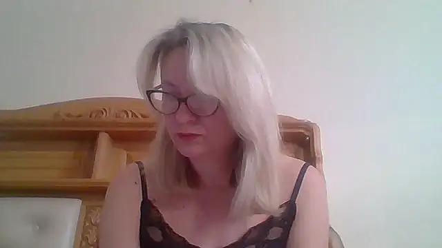 Mary888x online show from 02.26.25