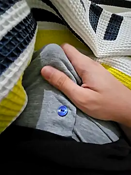 skiciyunis online show from 09.18.25