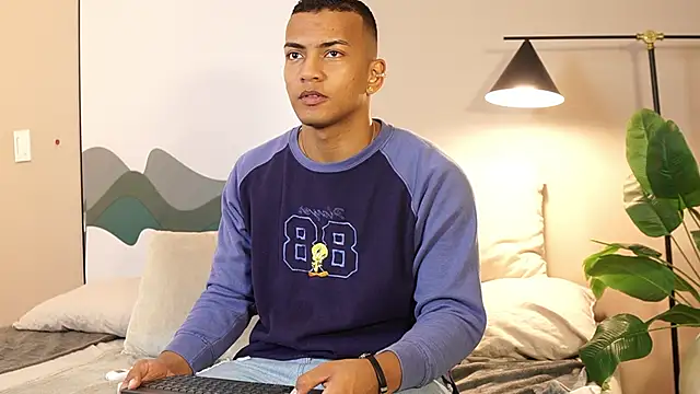 Snapshot of Rafa2004Cruz chatting on 11.26.25 Rafa2004Cruz online show from 11.26.25