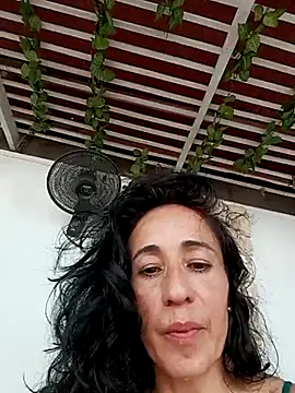 Snapshot of Coeur_de_luxure chatting on 03.02.25 Coeur de luxure online show from 03.02.25