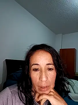 Snapshot of Coeur_de_luxure chatting on 03.14.25 Coeur de luxure online show from 03.14.25