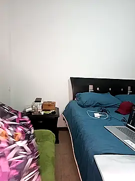 Snapshot of Coeur_de_luxure chatting on 03.16.25 Coeur de luxure online show from 03.16.25