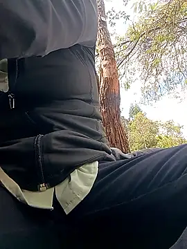 Snapshot of Coeur_de_luxure chatting on 11.08.25 Coeur de luxure online show from 11.08.25