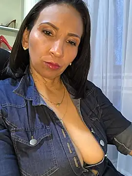 Mrsvictoriaaa online show from 06.26.26