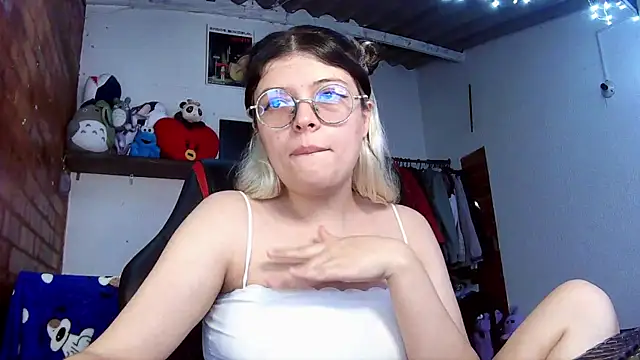 Emily  katz online show from 03.15.25