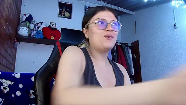 Emily  katz online show from 03.18.25