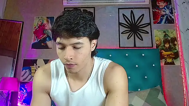 LiamAndrewzz online show from 07.08.26