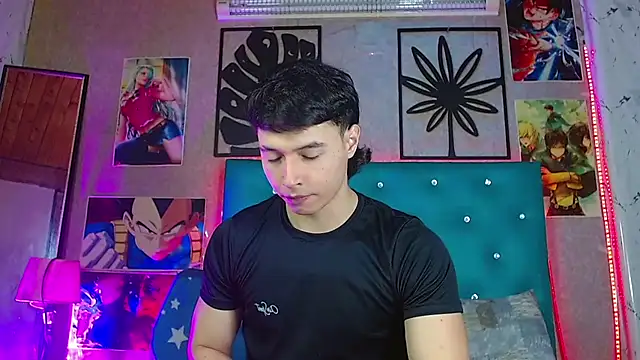 LiamAndrewzz online show from 08.04.26