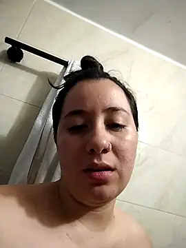 Snapshot of sweetie__annieee chatting on 09.17.25 sweetie  annieee online show from 09.17.25