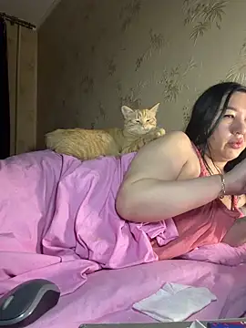 Naughtbaby 2025 online show from 04.19.26