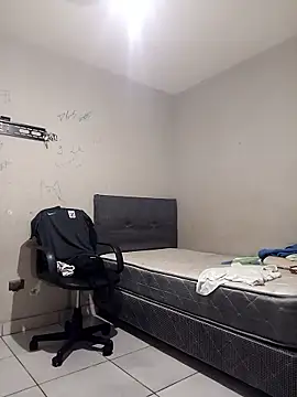 LeonRoots online show from 01.11.26