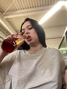 AlishaPrettyBlade online show from 03.14.25