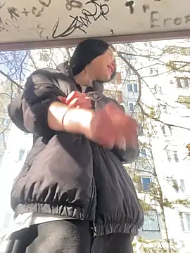 AlishaPrettyBlade online show from 03.16.25