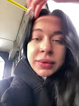 AlishaPrettyBlade online show from 03.19.25