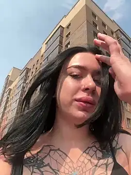 AlishaPrettyBlade online show from 06.17.26