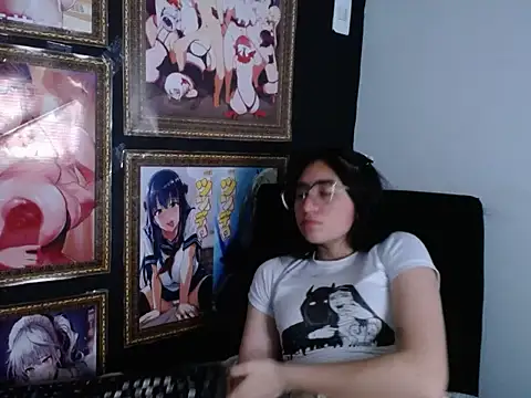 Snapshot of Arielle_lov chatting on 02.17.25 Arielle lov online show from 02.17.25