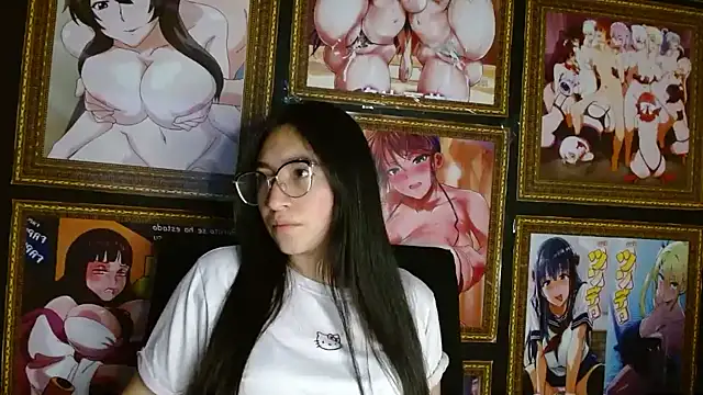 Snapshot of Arielle_lov chatting on 03.12.25 Arielle lov online show from 03.12.25