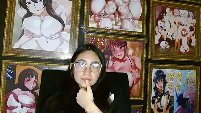 Snapshot of Arielle_lov chatting on 03.14.25 Arielle lov online show from 03.14.25